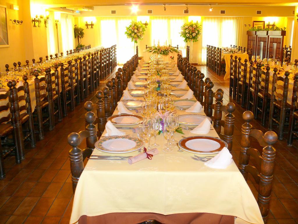 Hotel Restaurante Las Galias Суэра Экстерьер фото